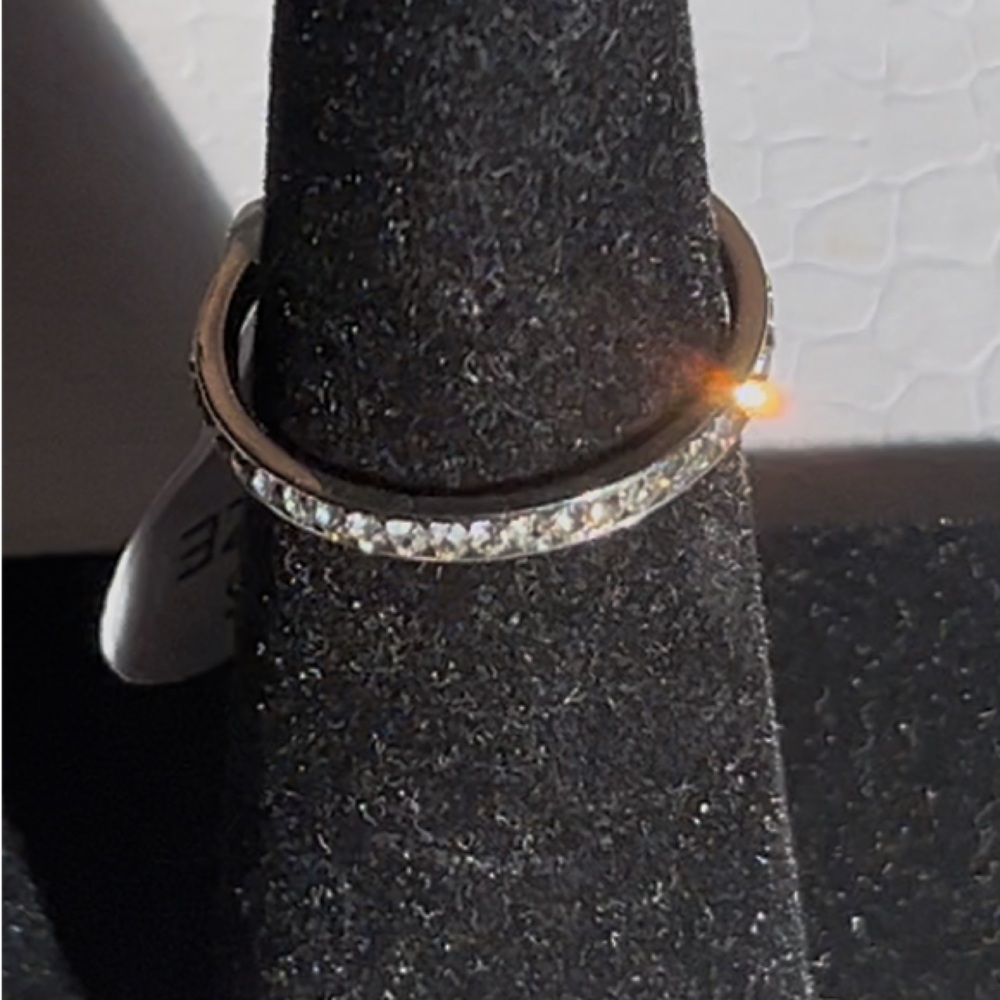 Minimalist Clear Stone Band Ring Size 6 Silver Tone Stackable